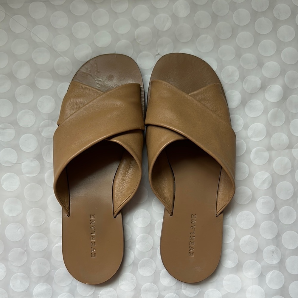 🎗️ Everlane  🎗️ The Day Crossover Sandal LIGHT TAUPE 7.5 - Picture 5 of 11